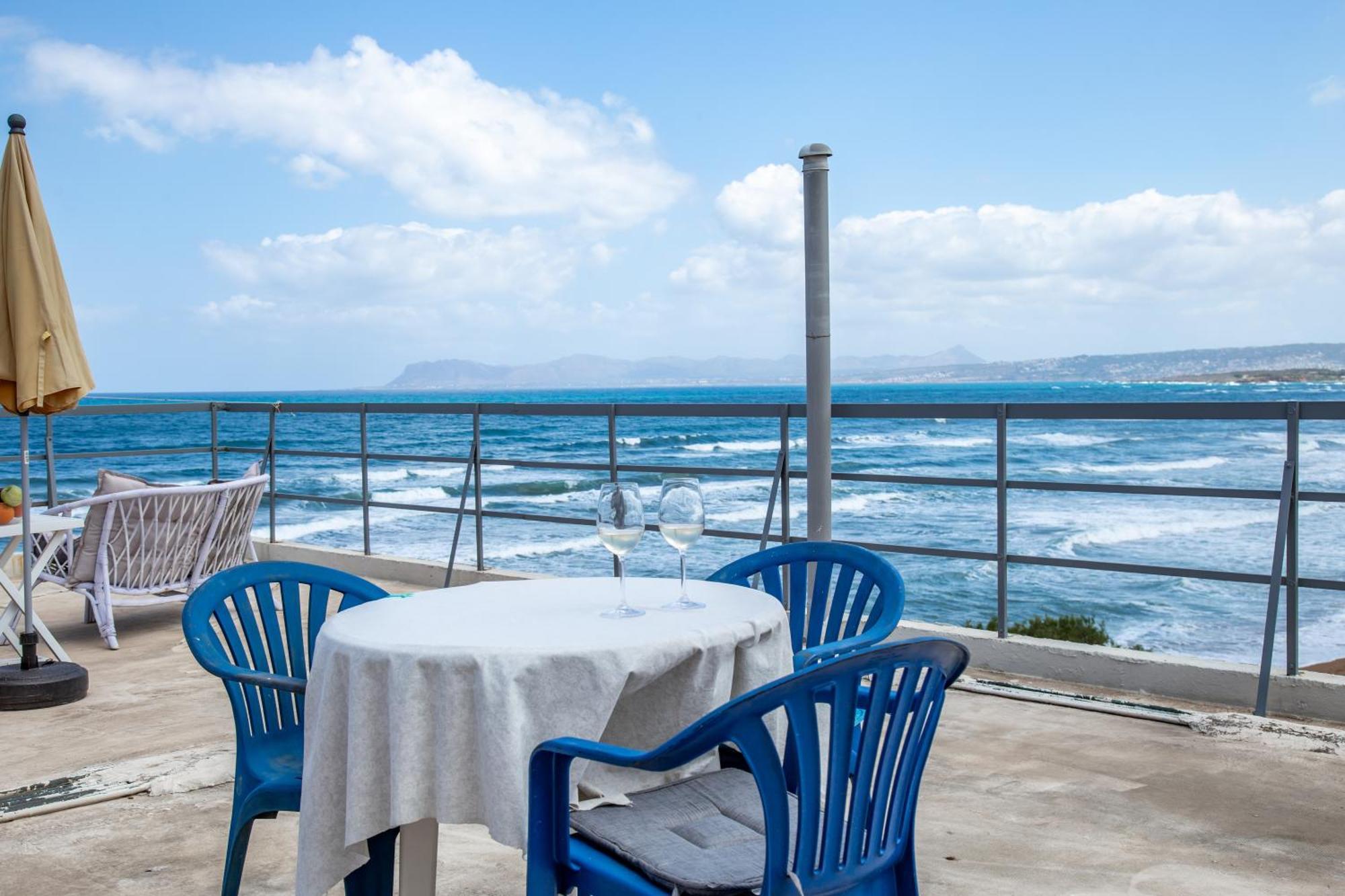 Nefeli Rooms Agia Marina  ภายนอก รูปภาพ