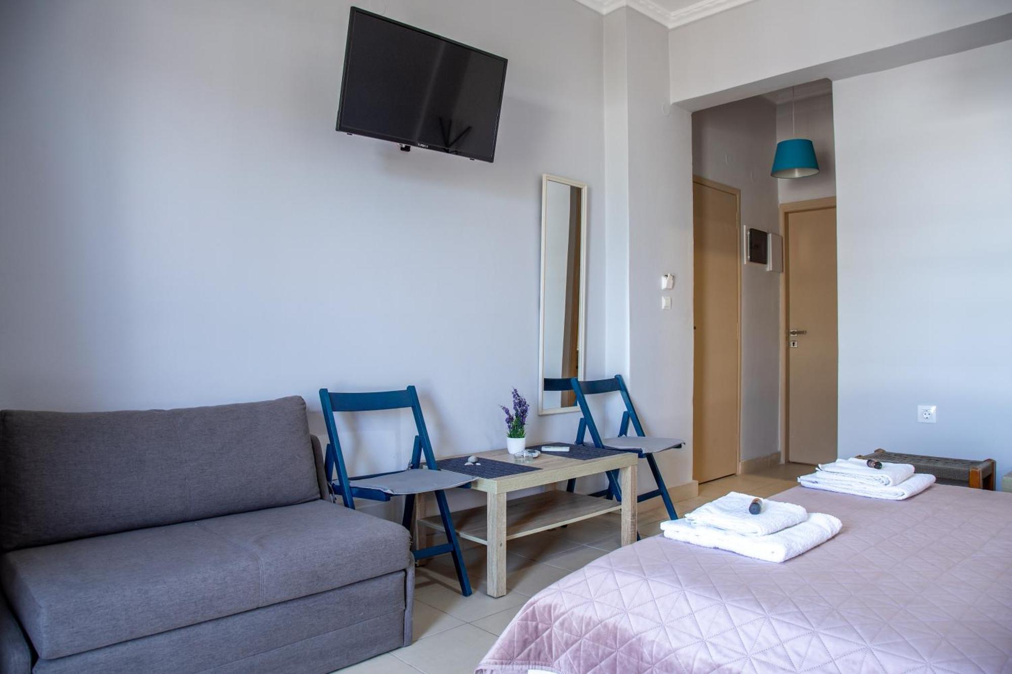 Nefeli Rooms Agia Marina  ภายนอก รูปภาพ