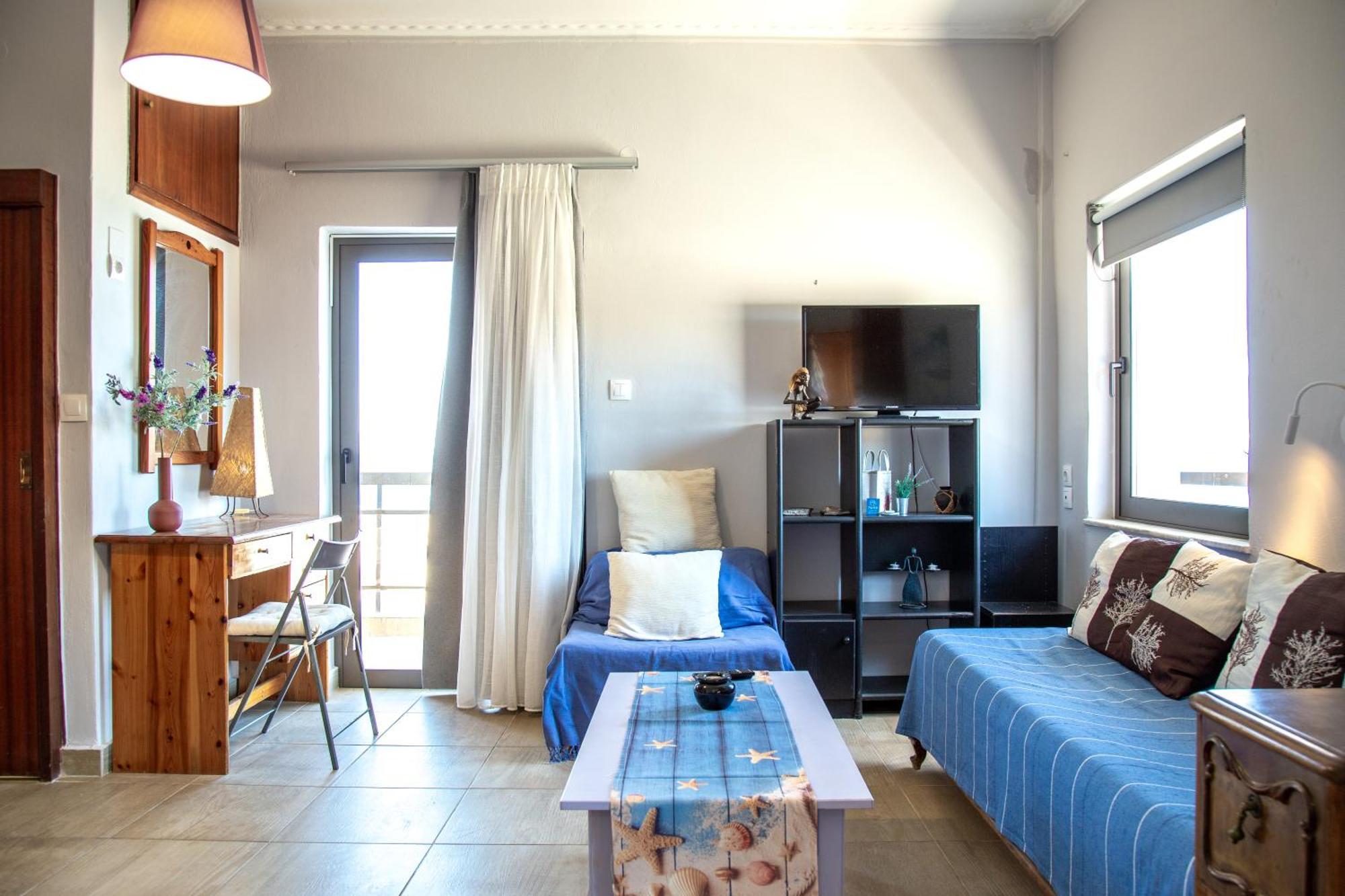Nefeli Rooms Agia Marina  ภายนอก รูปภาพ