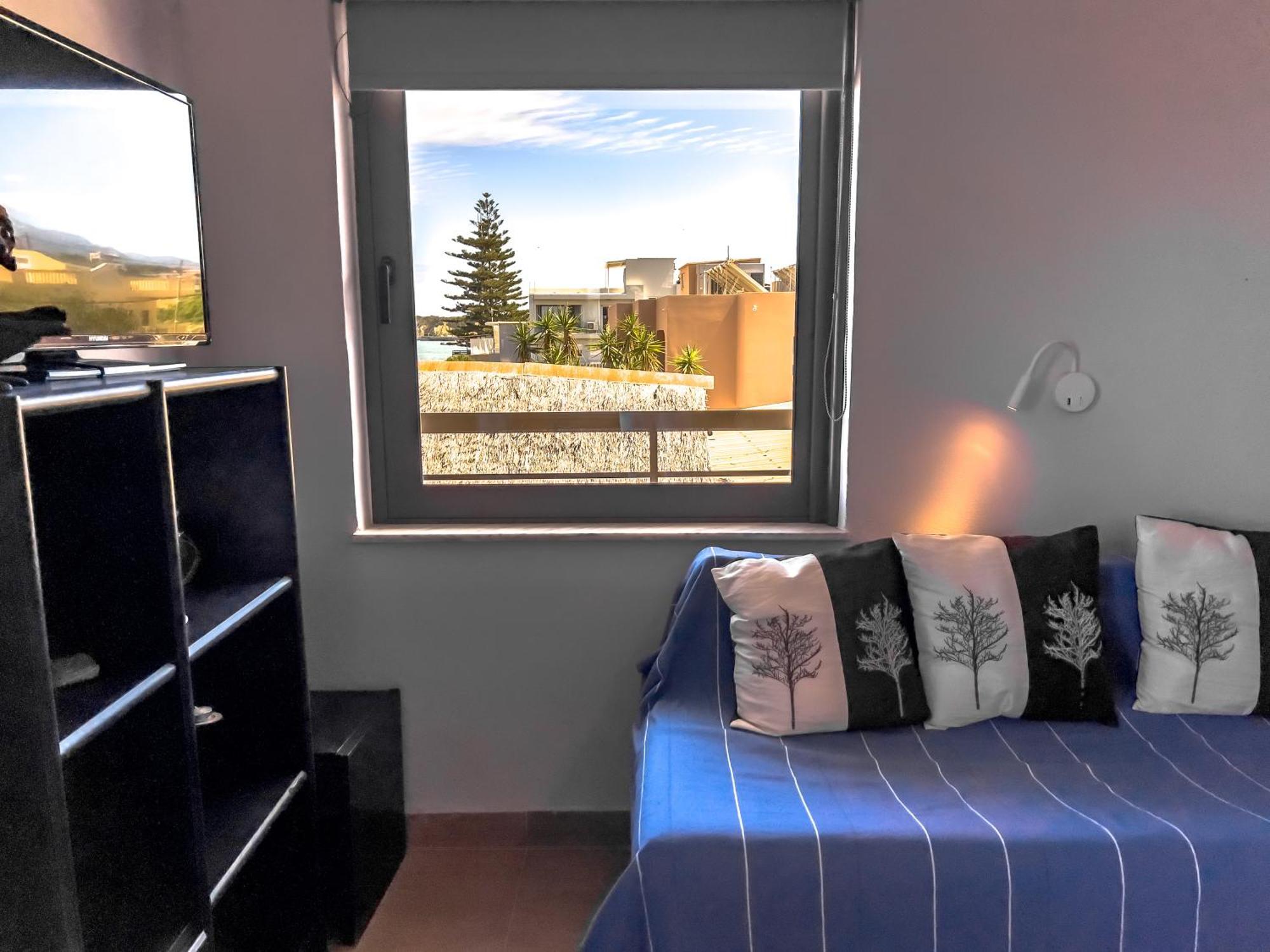 Nefeli Rooms Agia Marina  ภายนอก รูปภาพ
