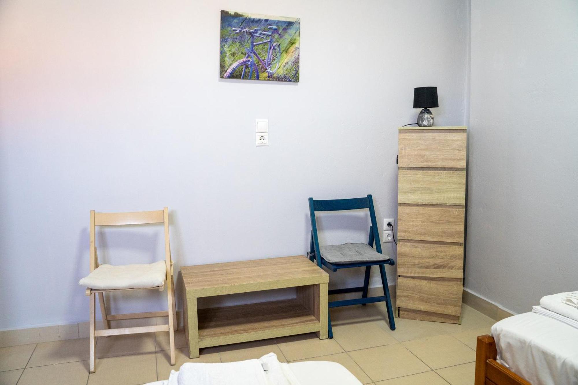 Nefeli Rooms Agia Marina  ภายนอก รูปภาพ