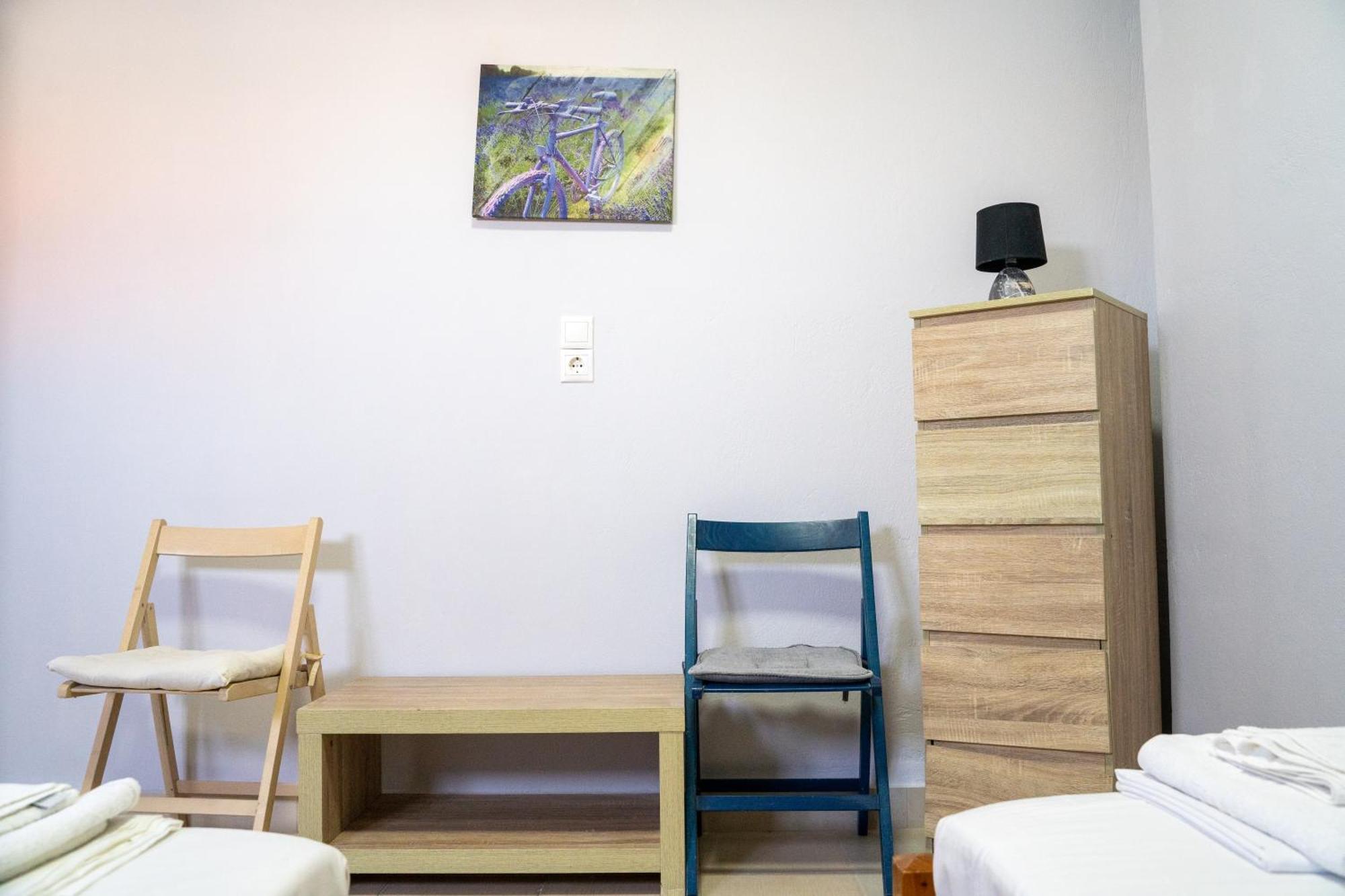 Nefeli Rooms Agia Marina  ภายนอก รูปภาพ